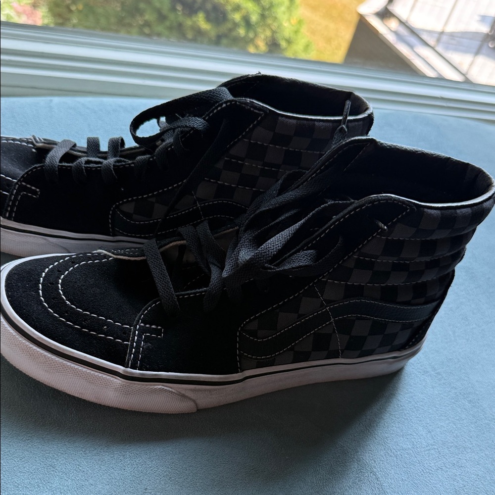 Vans SK-8 Hi Black and Gray Checkered High-Top Sneakers (worn once)
